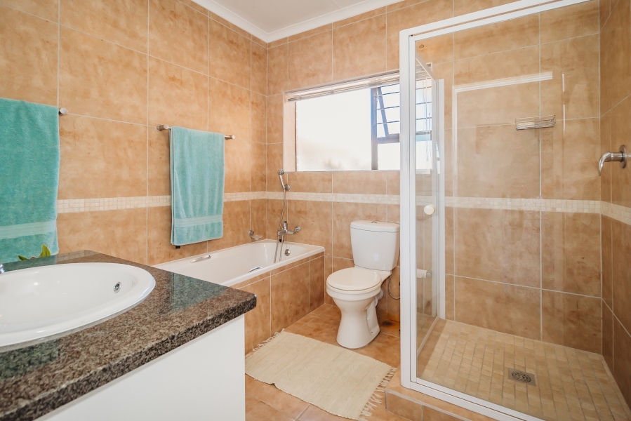 3 Bedroom Property for Sale in Heather Park Western Cape